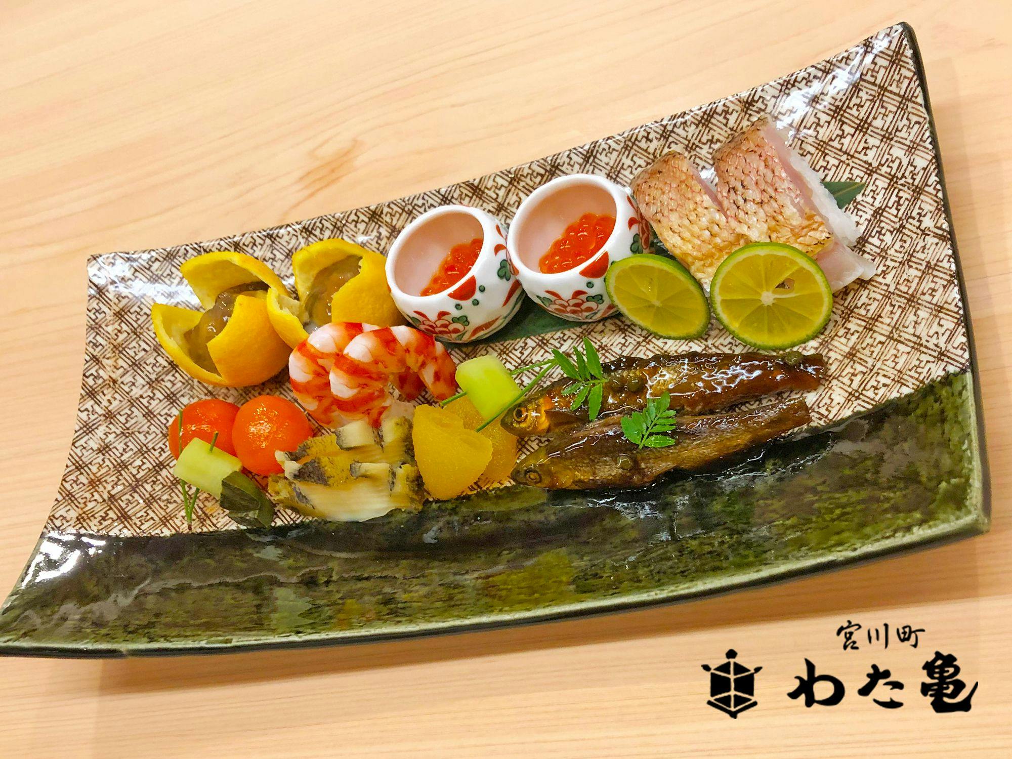 鈴 京都宮川筋 hitotose 穐 -Aki-