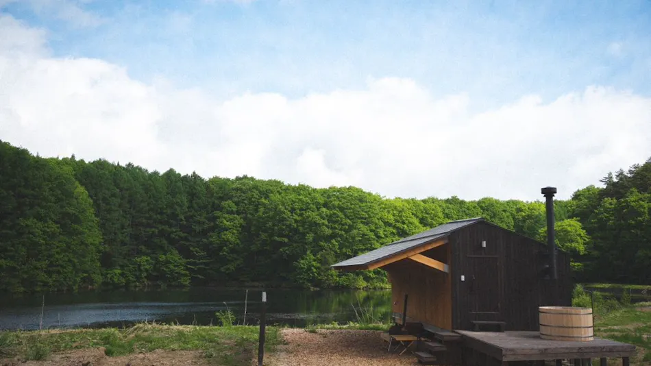 Earthboat Village Kurohime