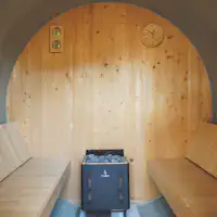 ドカンサウナの内部