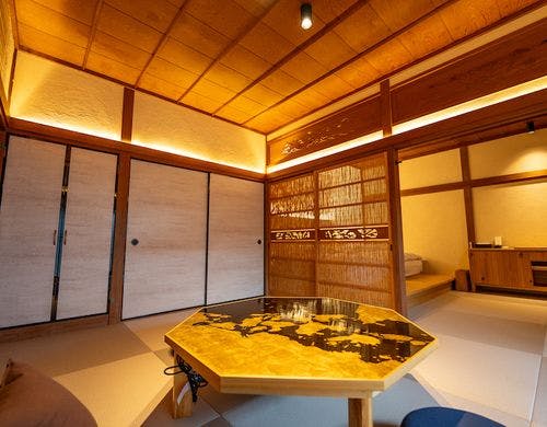 ベッドルーム 和の間