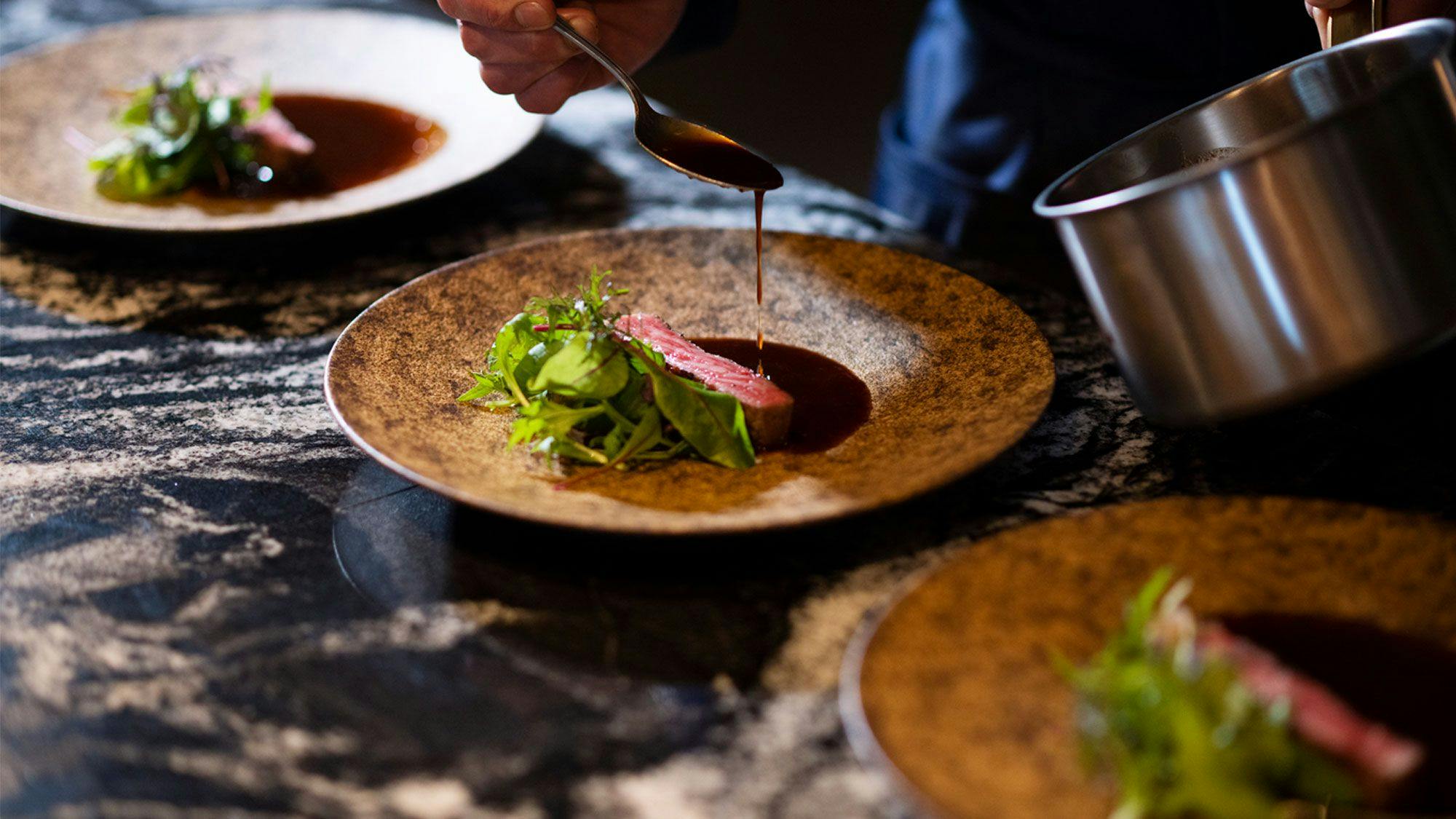 Gambar penyajian di Kitakobushi Shiretoko HOTEL & RESORT.