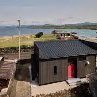 外観:宿の位置と周辺の景観