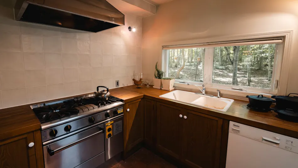 La Bergerie: A Serene Villa Nestled in the Forests of Onuma and Mount Komagatake, Hakodate