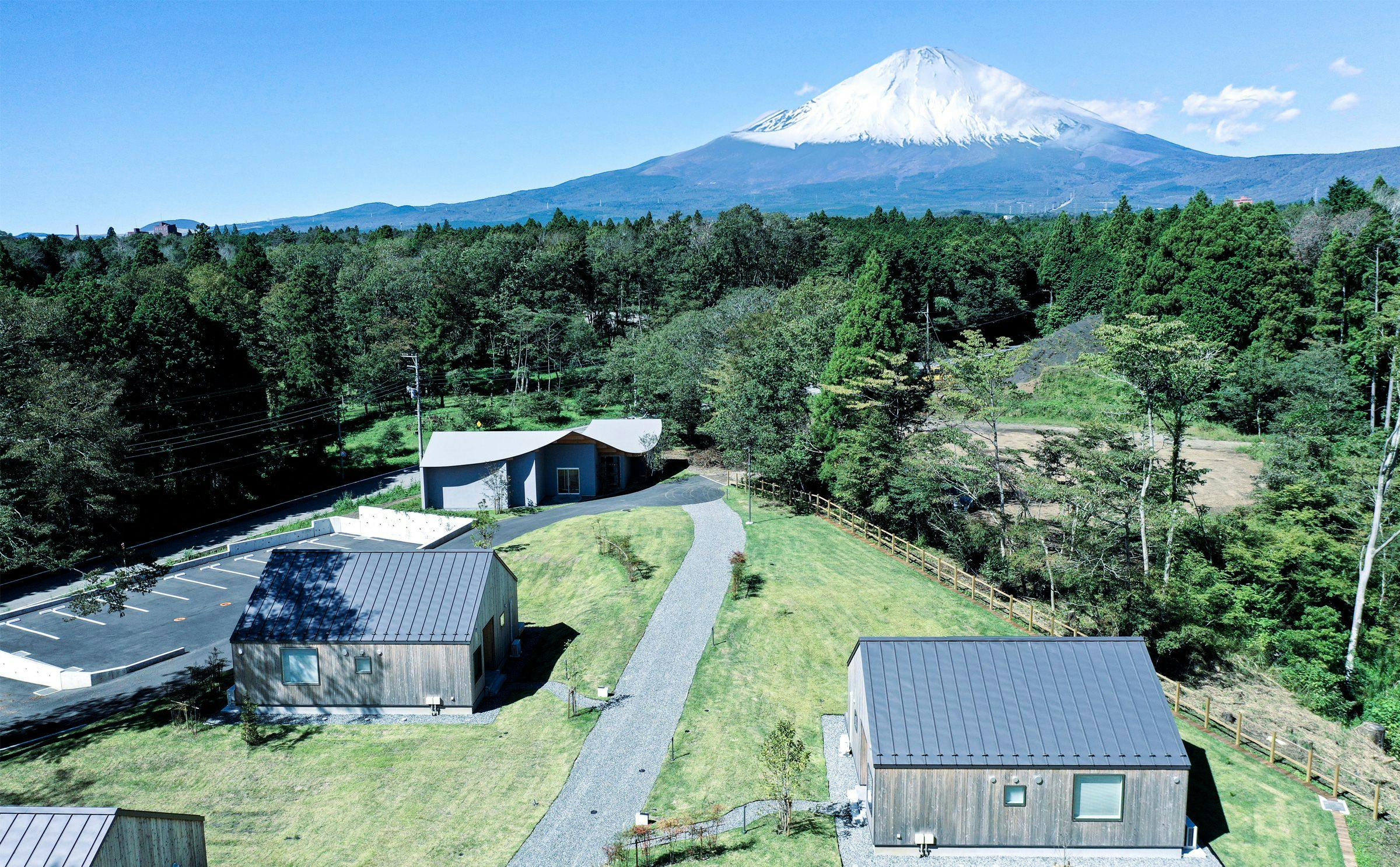 高嶺の森のコテージ