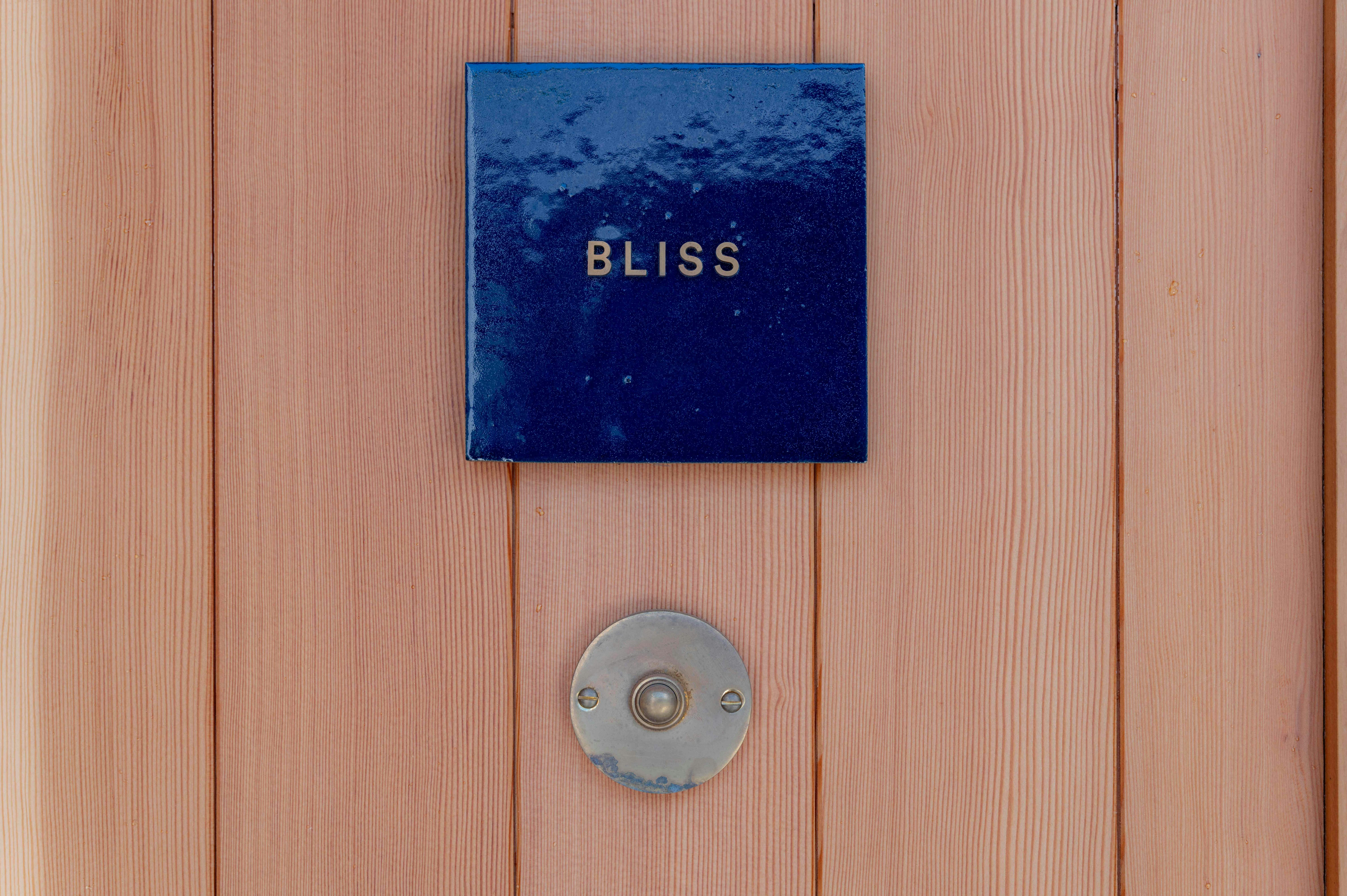 【bliss（ブリス）】