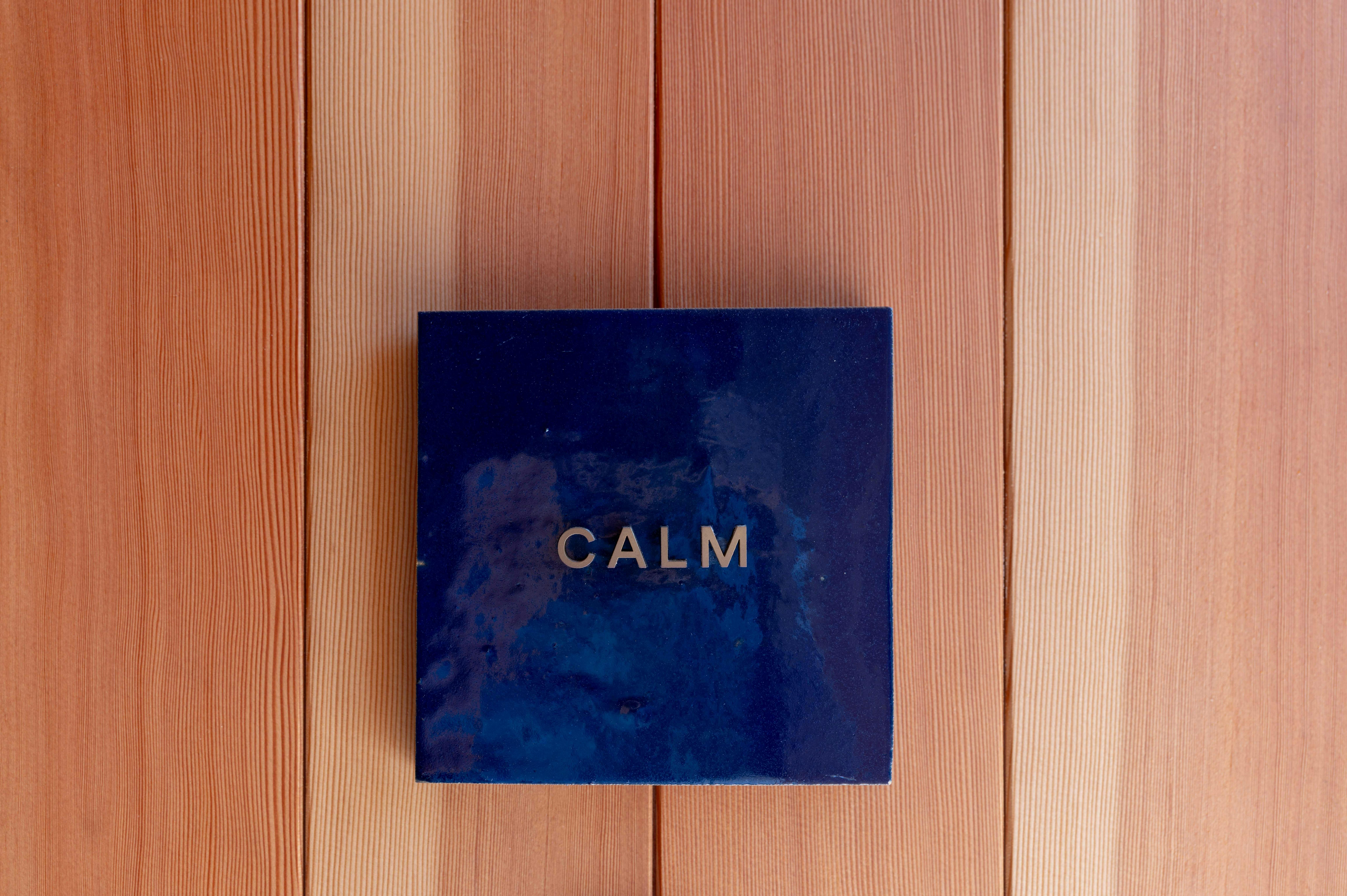 【calm（カーム）】
