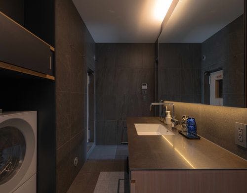 【aeon（エオン）】洗濯機なども完備。