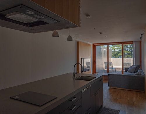 【calm（カーム）】プールビューダイニング