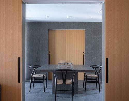 【calm（カーム）】プールビューダイニング