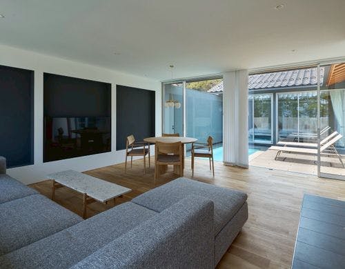 【bliss（ブリス）】