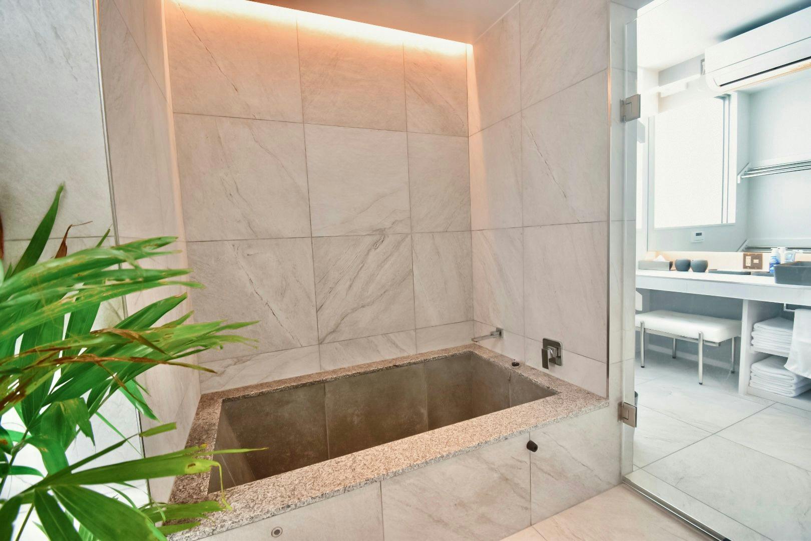 ヴィラ風の風呂場