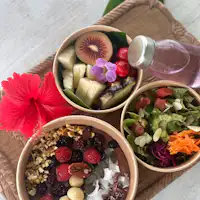 ヘルシーのフルーツたっぷりカカオボウル