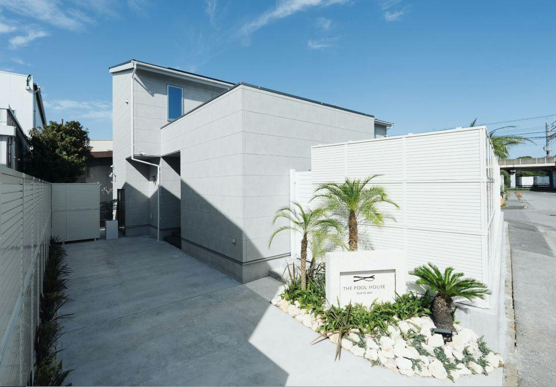 THE POOL HOUSE TOKYO BAY