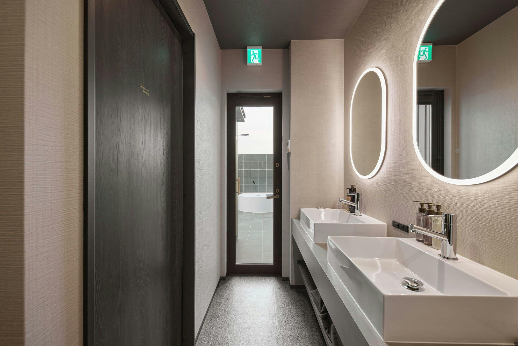 SUITE VILLA Sei ห้องอาบน้ำ・ห้องน้ำ
