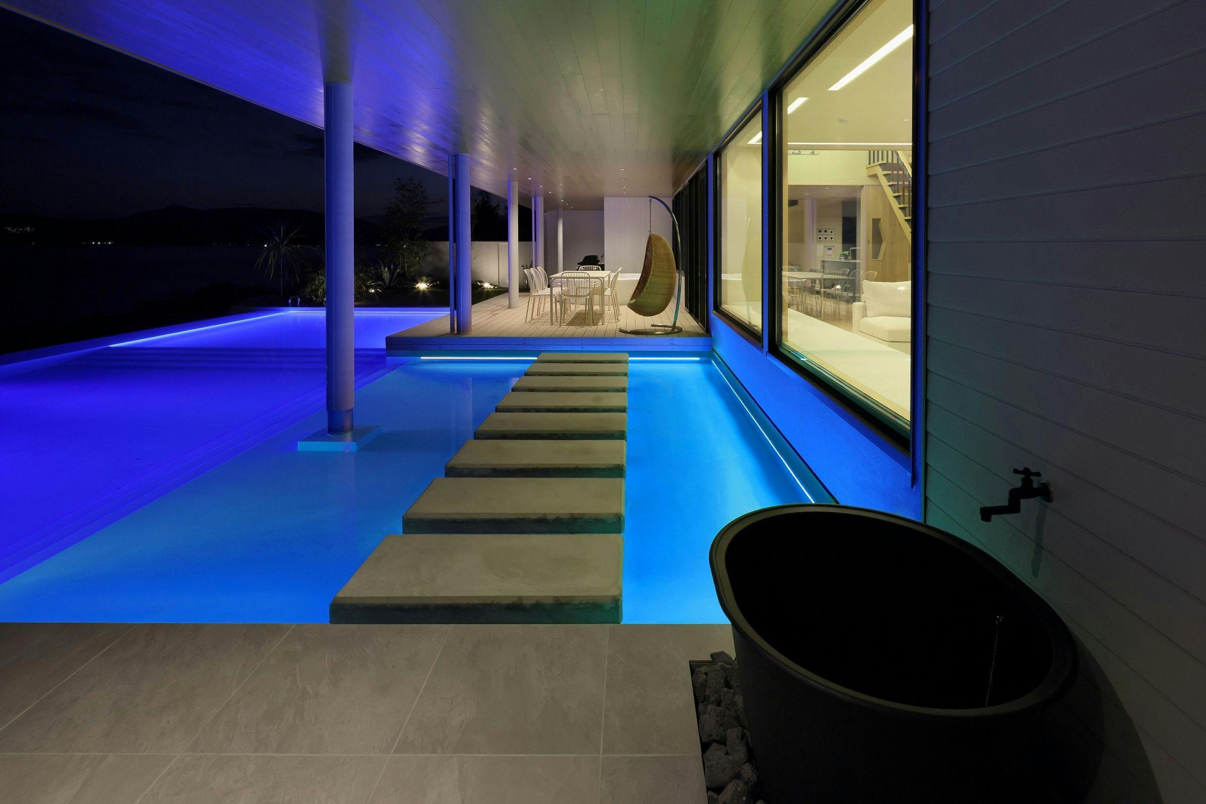 プール＆テラス