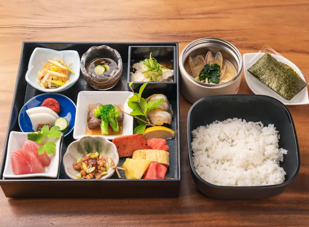 【島の彩り朝食膳(お部屋食)】