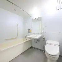 【バスルーム】ユニバーサルルーム