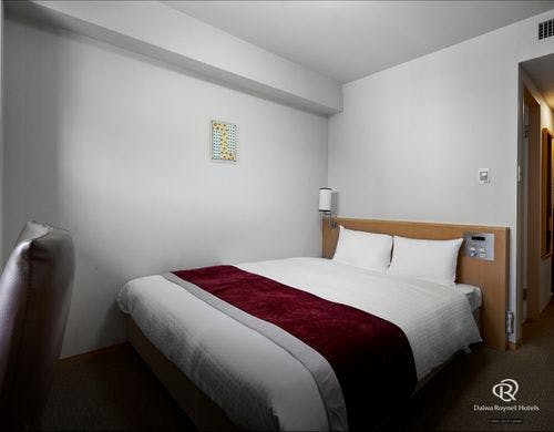 モデレートクイーンルーム