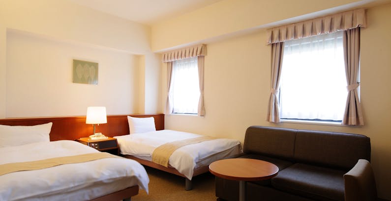 スーペリアツイン 喫煙可能 神戸駅より徒歩3分 Jr 高速神戸駅から地下通路直結 素泊プランプラン チサンホテル神戸 一休 Comビジネス