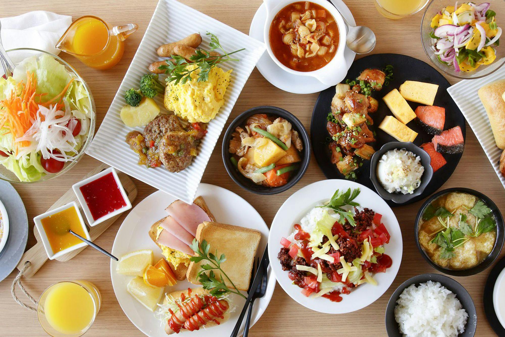 カンデオデリカで部屋飲みプラン（大人の人数分2300円クーポン付き）朝食付き※平面駐車場無料