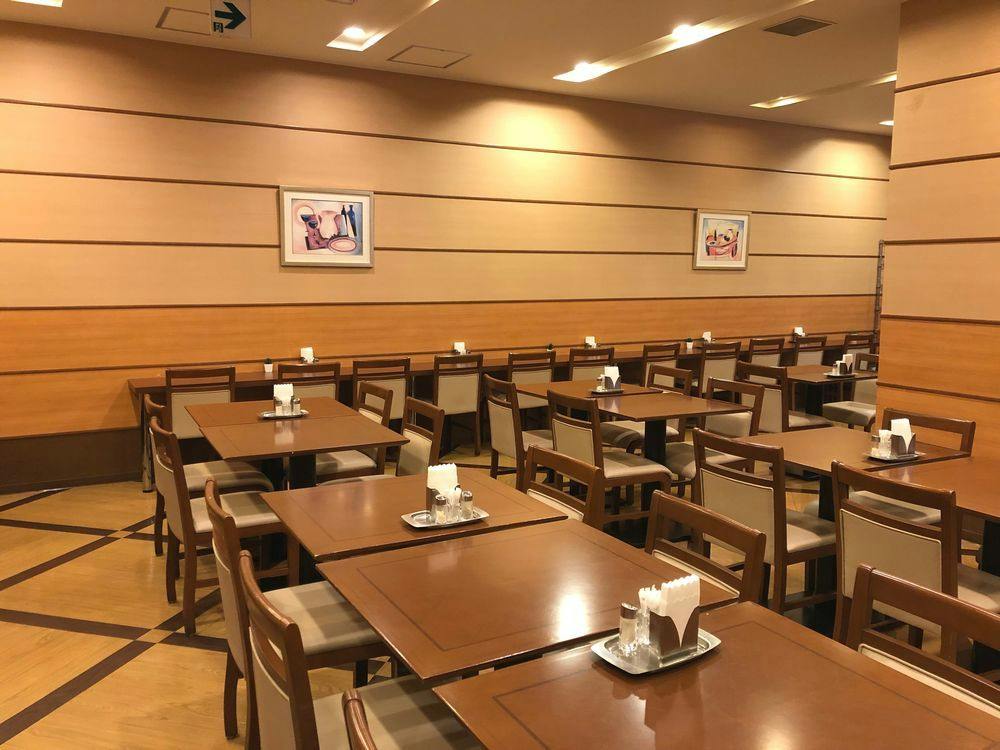 朝食会場