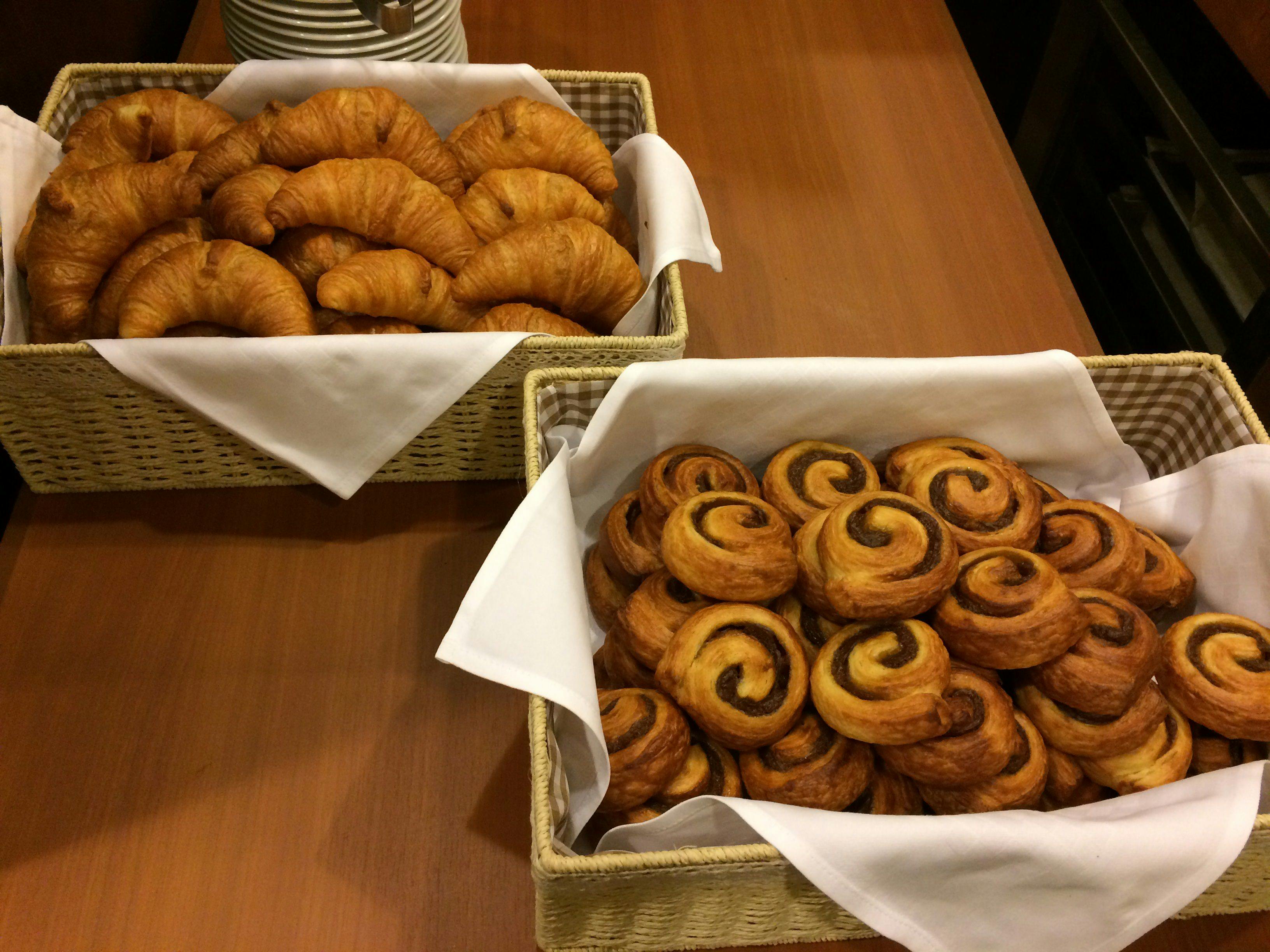 ขนมปังอบใหม่