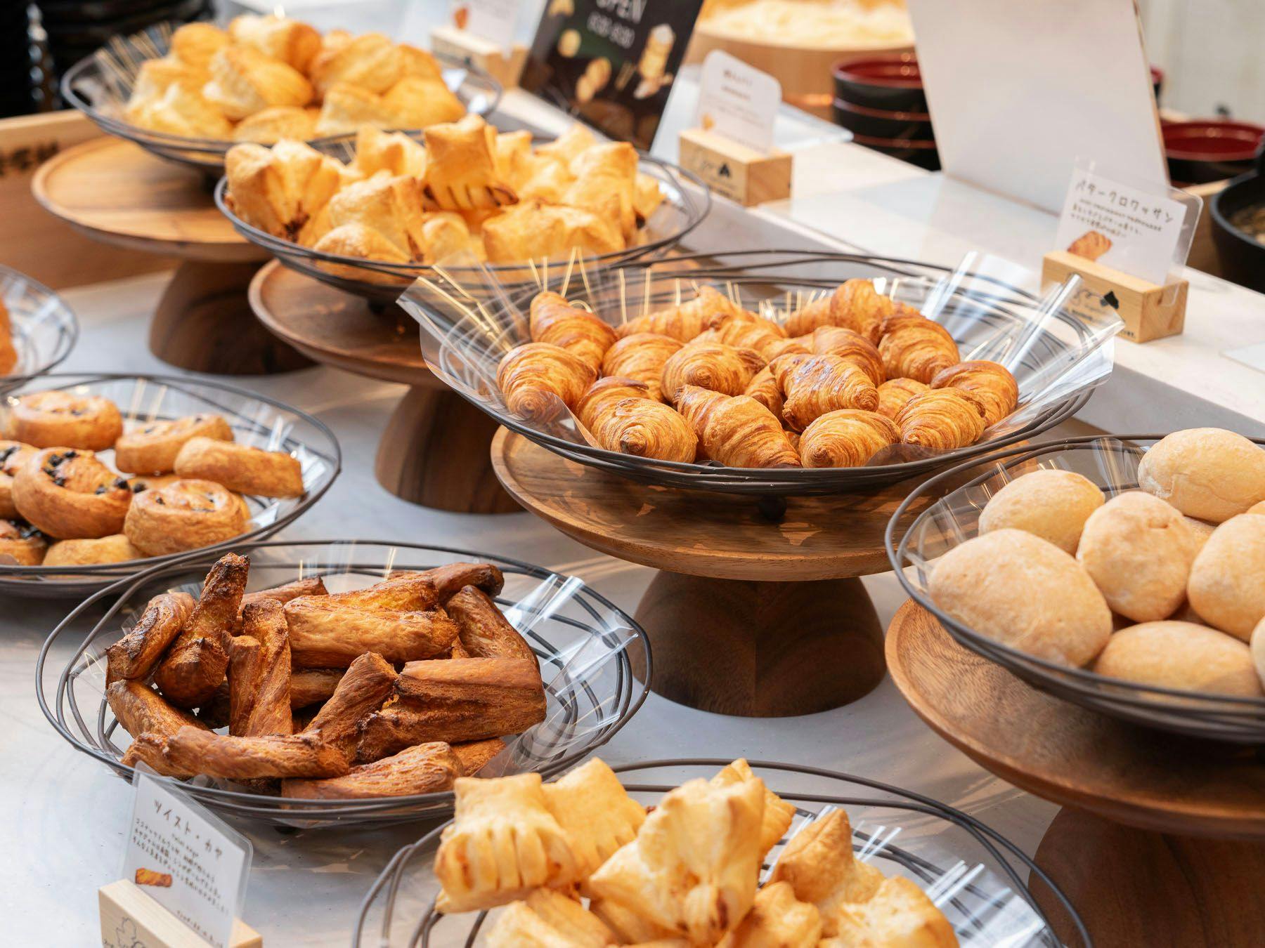 Kami menghantar yang baru dibakar di kedai♪