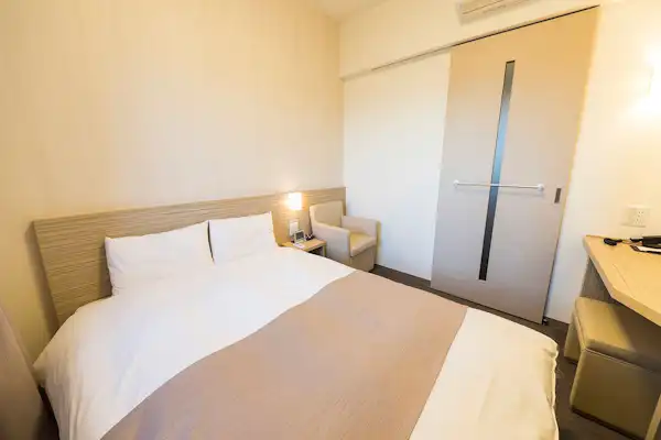 ■ ห้องเตียงคู่ 【ปลอดบุหรี่ / สูบบุหรี่】