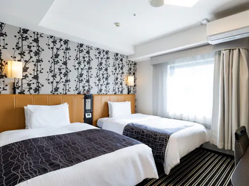 ベット幅12cm×2台/ベッド下収納あり