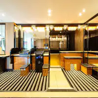 フロントロビー