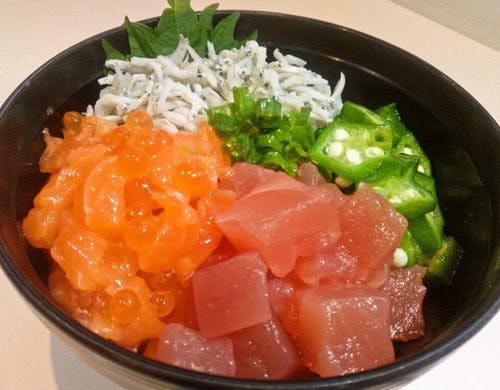 ◆ご当地メニュー【海鮮丼】