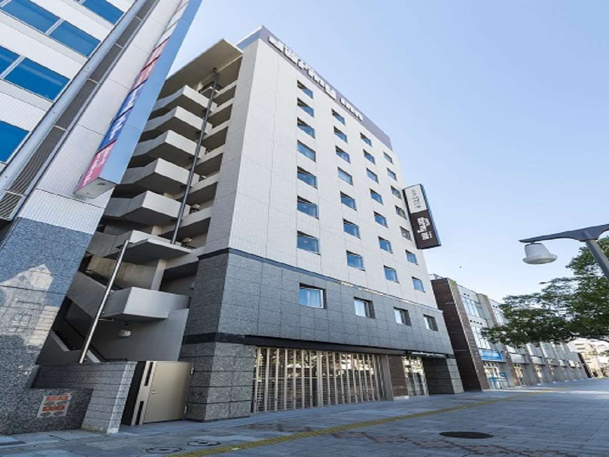 ◆ホテル外観(昼)