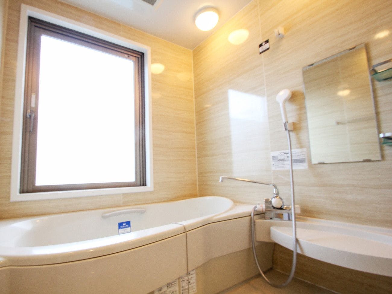 ห้องน้ำของห้องดีลักซ์ดับเบิลรูม