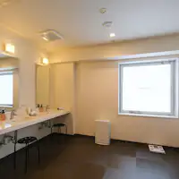 ห้องเปลี่ยนเสื้อผ้า