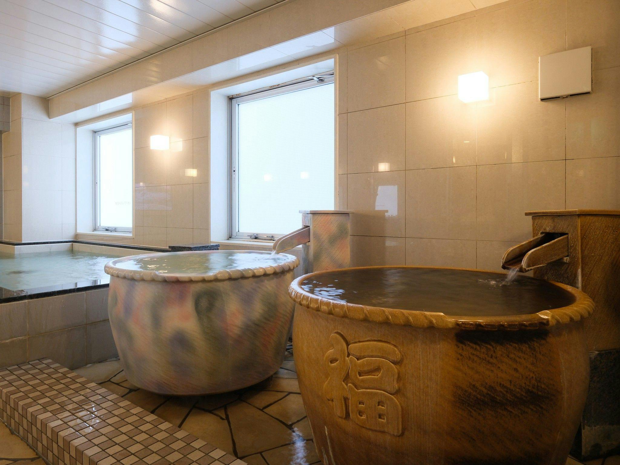 ห้องอาบน้ำสาธารณะสำหรับผู้หญิง