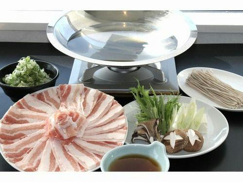 【美味旬旅】選べるしゃぶしゃぶ2食付プラン（炙り焼き＆80種類の朝食バイキング付き）