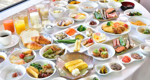通常プラン(炙り焼き&80種類の朝食バイキング付)