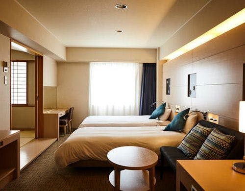 【ファミリーツイン】