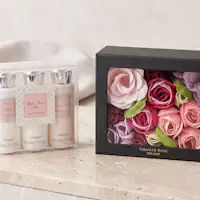 JILL STUART và Bath Petal