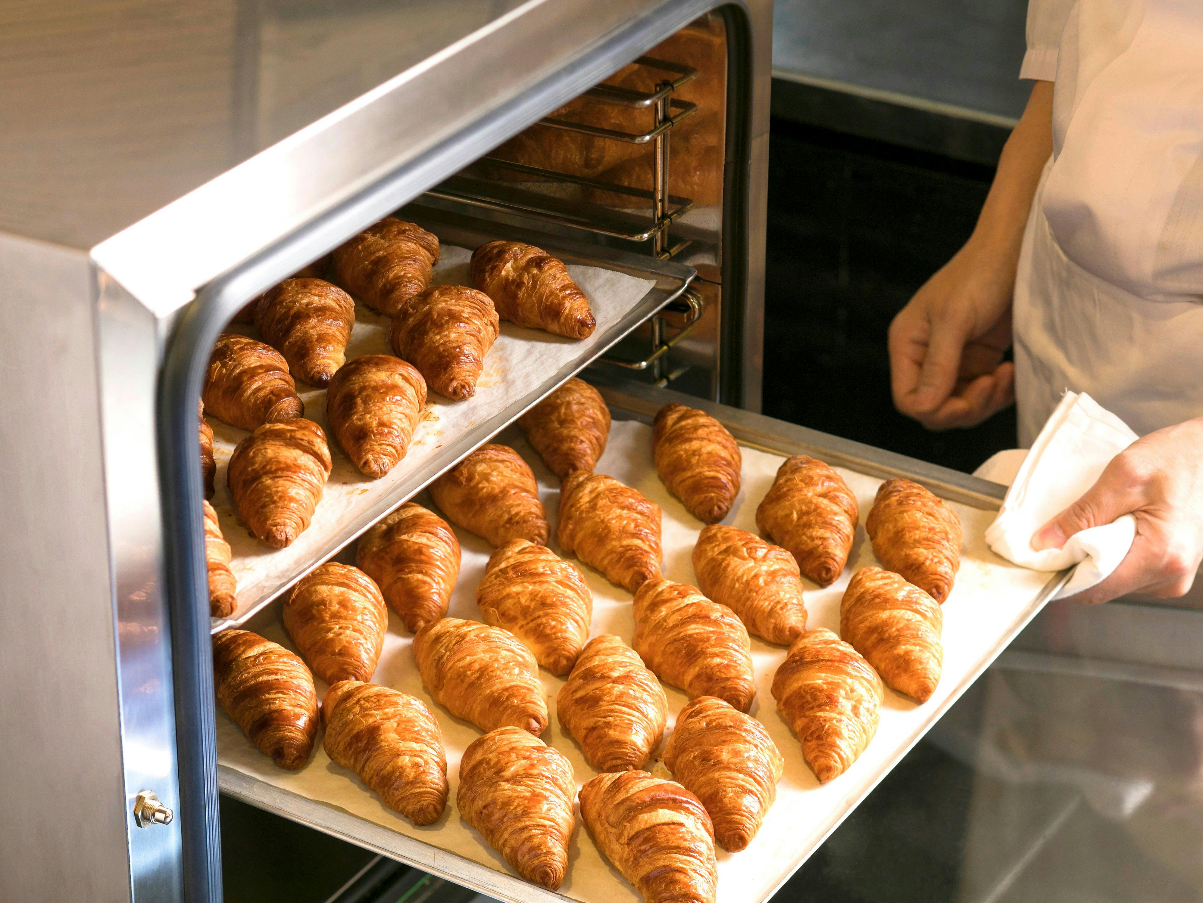 ＜朝食バイキング＞