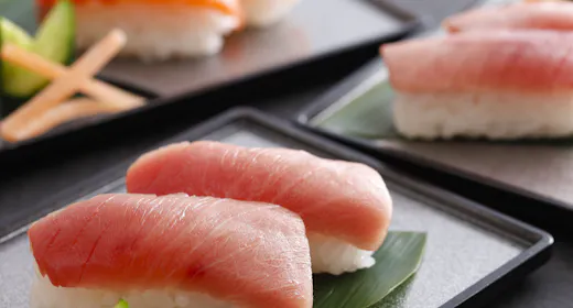 【2食付】富士眺望のレストランで贅沢バイキング/小学生添い寝無料