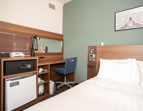 全米トップクラスのサータ社製ベッドを設置