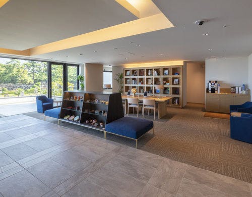 フロント･ロビー