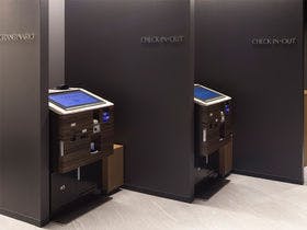 ホテルグランビナリオＫＯＭＡＴＳＵ