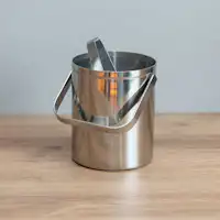 ถังน้ำแข็ง