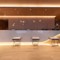 【フロント・ロビー】