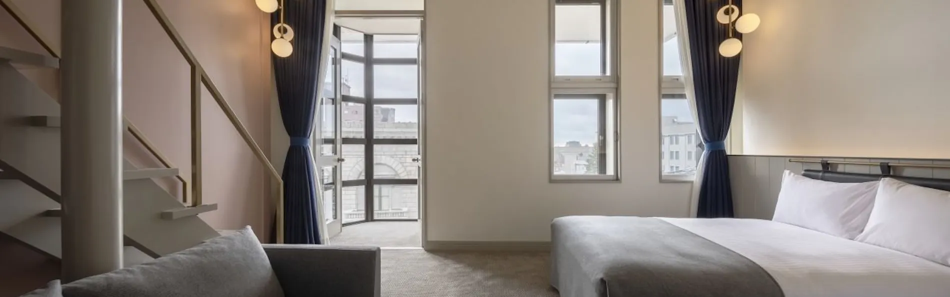 UNWIND HOTEL & BAR OTARU(アンワインド ホテル&バー 小樽)