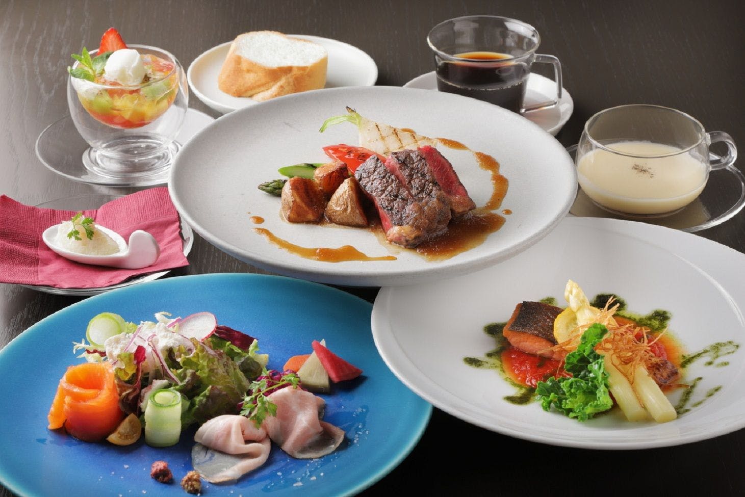 UNWIND HOTEL & BAR　OTARU（アンワインド ホテル＆バー 小樽）