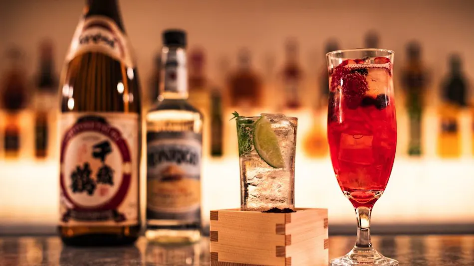 UNWIND HOTEL & BAR OTARU