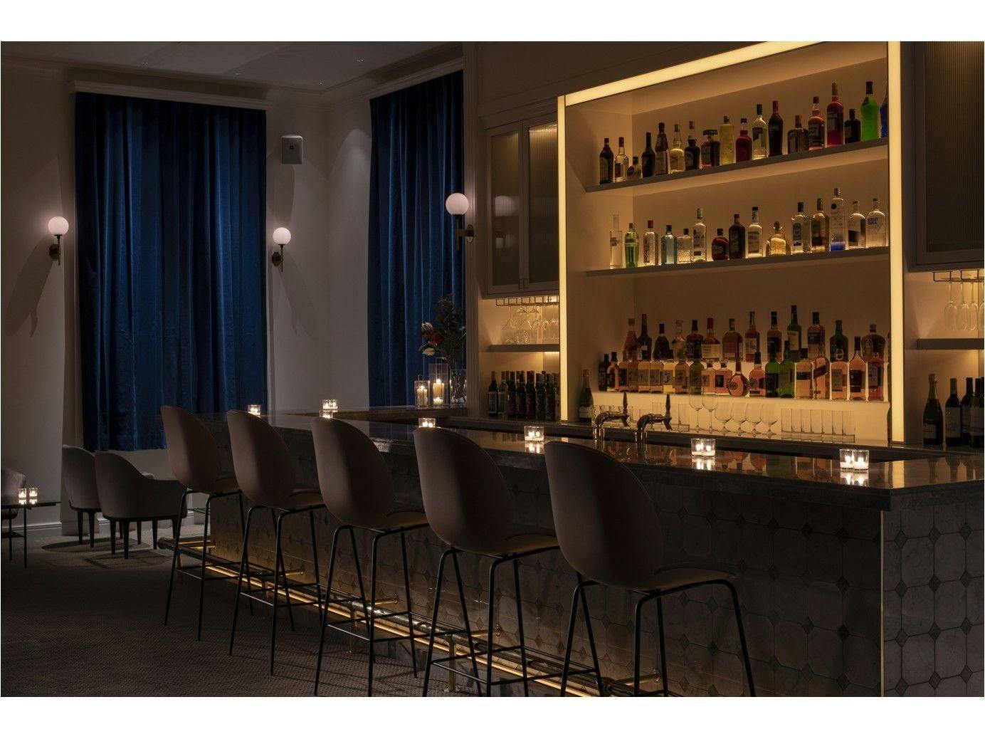UNWIND HOTEL & BAR　OTARU（アンワインド ホテル＆バー 小樽）